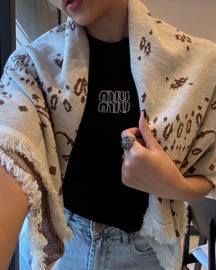 Cashmere-feel embroidered scarf 4061