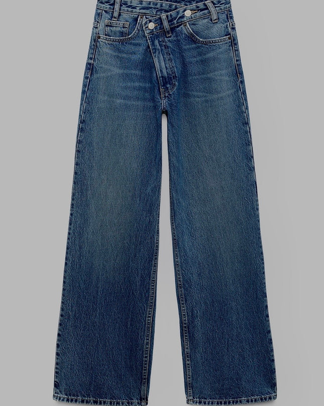 Dark blue asymmetrical jean 4027