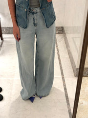 Wide legged baggy light blue jeans 3098