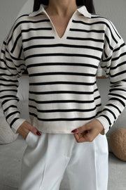 Polo neck pinstriped winter sweater 3074