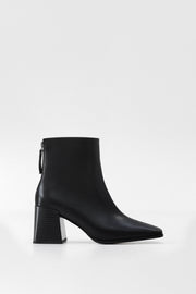 Winter low heel rounded boots 3060