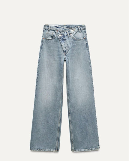 Light blue asymmetrical jean 4027