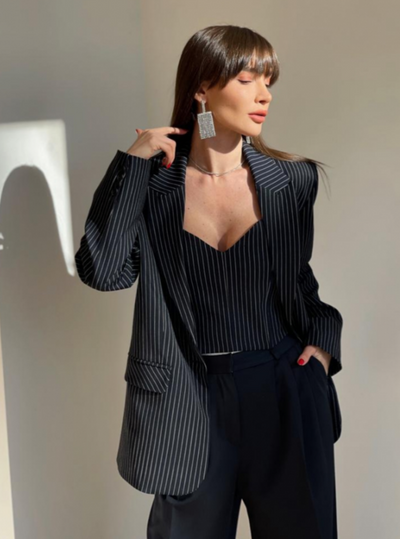 Boyfriend statement blazer